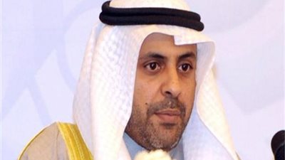 وزير الإعلام الكويتي يكشف حقيقة إصابته بفيروس كورونا