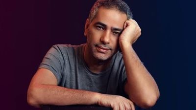 جمهور فضل شاكر ينتظر طرح أغنيته الجديدة ”قاعد معانا”