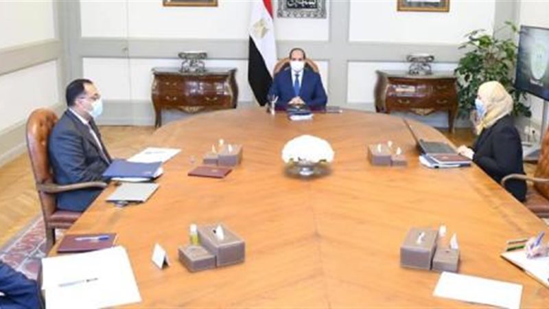 السيسي مع مدبولي