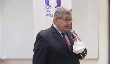 انتهت من تطعيم الطلاب والأساتذة بلقاح كورونا .. الجامعة المصرية الصينية تعلن انتظام الدراسة بكلياتها