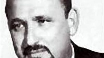 عز الدين ذو الفقار.. تزوج من فاتن حمامة وشقيقه فنان معروف.. حكايات فنان برتبة رائد للرومانسية