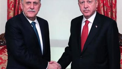 عاجل..مسئولون في حكومة الوفاق : تركيا تذللت عاما كاملا لإبرام اتفاق ترسيم الحدود البحرية مع السراج