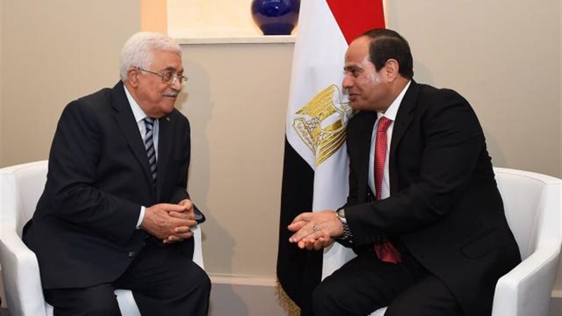 أبومازن يهنىء الرئيس