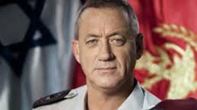 بني جانتس يأمر الجيش الإسرائيلي بتدمير المنشآت الحيوية في لبنان إذا نفذ حزب الله أي هجوم