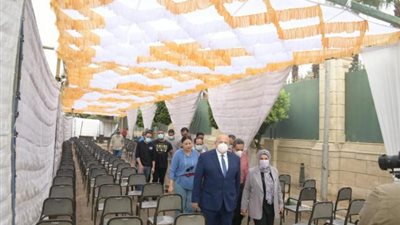 زيادة منافذ التطعيم ضد فيروس كورونا  إلى 21 منفذا بجامعة القاهرة .. صور