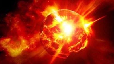 كارثة.. انفجار شمسي يضرب الأرض خلال ساعات ويتسبب في انقطاع الإنترنت