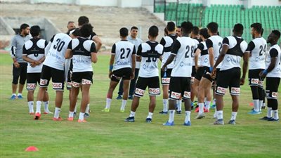 ”ميسي” و ”دي ماريا”.. تعرف على قائمة المصري البورسعيدي استعداداً للزمالك