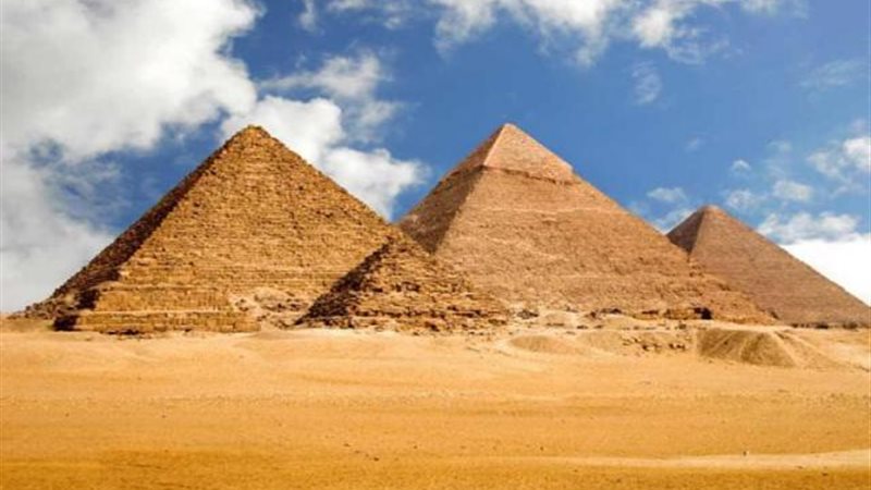 الاهرامات