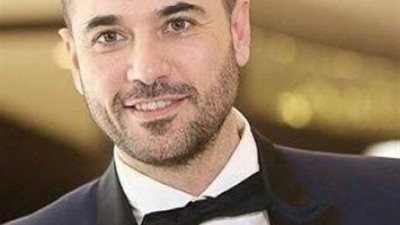 بالفيديو..أحمد عز يغني ”إهدى يا حبيبي” لـ عزيزة جلال