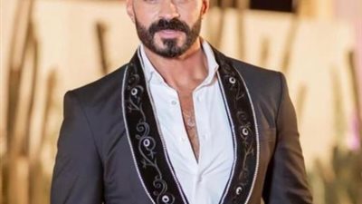 خالد سليم يكشف كواليس مسرحيته الجديدة مع شيرى عادل