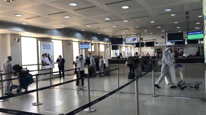 مطار الكويت