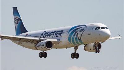 اليوم.. مصر للطيران تسير 24 رحلة لنقل 2400 راكبا