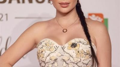 نسرين طافش تستعرض جمالها بإطلالة مميزة فى أحدث جلسة تصوير