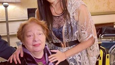 نورهان تكشف تطورات الحالة الصحية لوالدتها