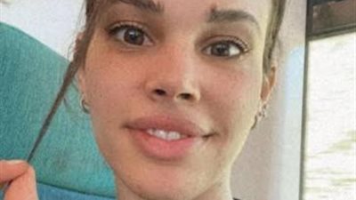 نور نجلة عمرو دياب تكشف سر حديثها باللغة الإنجليزية