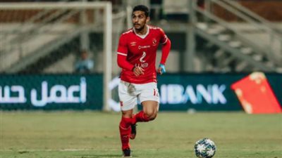 الأهلي يفحص بانون وأيمن أشرف لتحديد حجم  إصابتهما خلال لقاء القمة