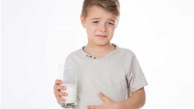 «خلي بالك».. علامات هامة تدل على إصابتك بحساسية اللاكتوز