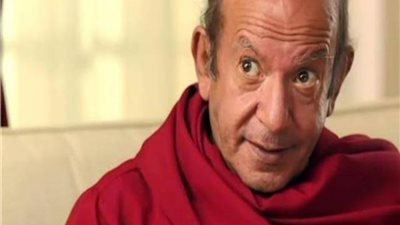 مفاجأة.. لطفى لبيب ينفى خبر اعتزاله: بحب التمثيل جدًا