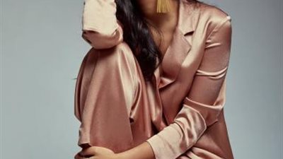 بإطلالة كلاسيكية.. ريم سامي تخطف الأنظار في أحدث ظهور لها