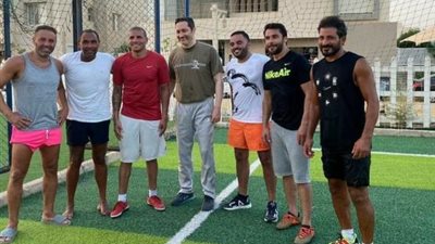 خاص لـ”الموجز”.. الصقر وحازم إمام وزيدان يشاركون علاء مبارك مباراة ترفيهية بالساحل