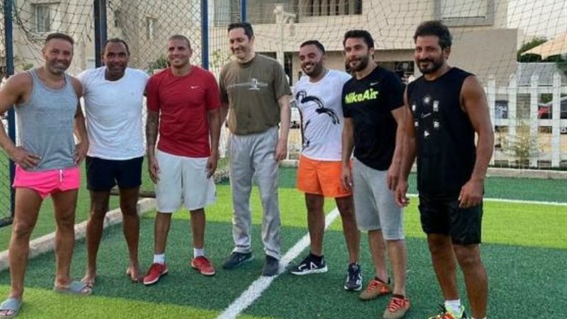 علاء مبارك ونجوم