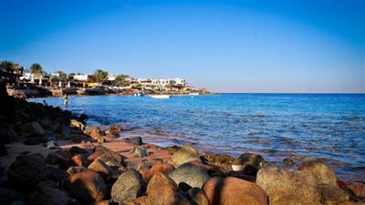 ملاذ الهاربين من كورونا.. مدينة دهب المصرية..ما لا تعرفه عن أجمل مدن العالم