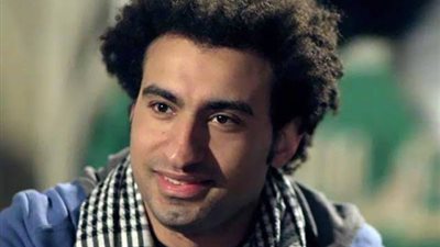 على ربيع أوشك على الانتهاء من تصوير ”زومبى على جنبى”