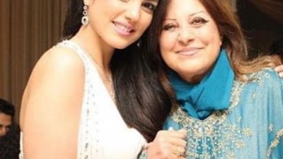 درة تنشر صور من صندوق الذكريات برفقة جدتها