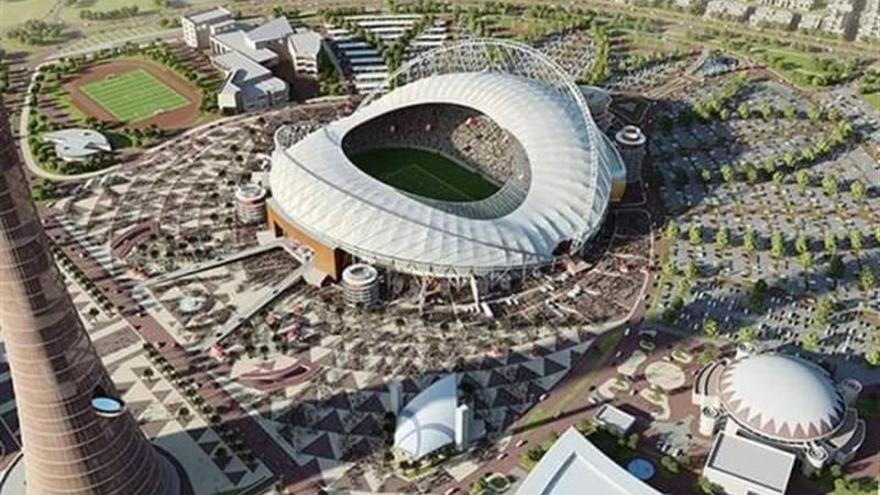 ملعب كرة قدم 