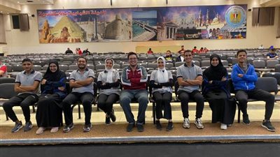 طلاب جامعة حلوان يشاركون فى ملتقي الإتحادات الطلابية بالجامعات