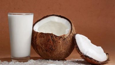 للرضع والأطفال.. تعرفي على فوائد مذهلة لـ«حليب جوز الهند»