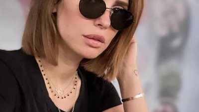 إيمان العاصى تجذب الأنظار فى أحدث ظهور