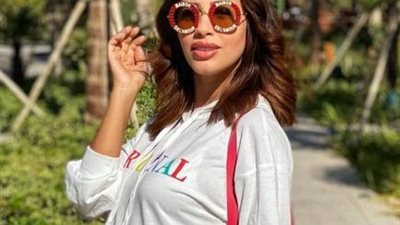 رنا سماحة  تستعرض آخر أيام حملها بطريقة مختلفة