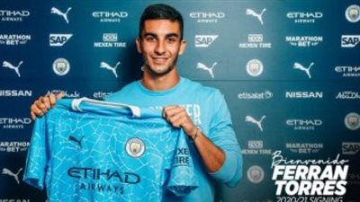 رسمياً فيران ينضم لمانشستر سيتى