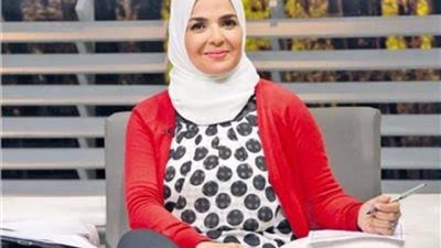 فى عيد ميلاد منى عبد الغنى.. تعرف على عمرها الحقيقى وعدد زيجاتها.. سر ارتدائها الحجاب وعودتها للأضواء