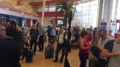 اتحاد الغرف السياحية: حظر تنقل السائحين الأجانب خارج المحافظات الثلاث المسموح بزيارتها