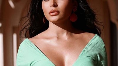 أسماء جلال تستعرض رشاقتها بإطلالة مميزة