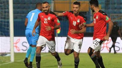 منتخب مصر يفوز على الجابون 2/1 فى تصفيات المونديال