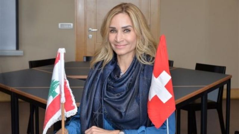 مونيكا شموتز