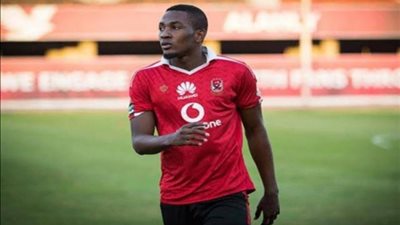 هل يحق لاجايي المشاركه امام انبي .. مدير الكرة بالاهلي يجيب