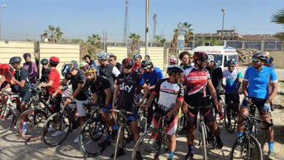 بالصور .. جامعة حلوان تنظم سباق الدراجات