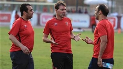 جلسه بين فايلر وسيد عبد الحفيظ في مران الأهلي.. تعرف على السبب