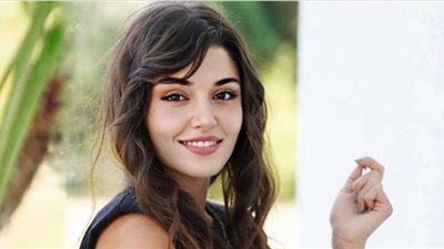 «بين عمر 28 و30».. هاندا أرتشيل تتصدر قائمة النساء الأكثر إثارة