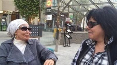 رحيل بكيزة هانم.. إسعاد يونس تودع سهير البابلى بطريقة مؤثرة