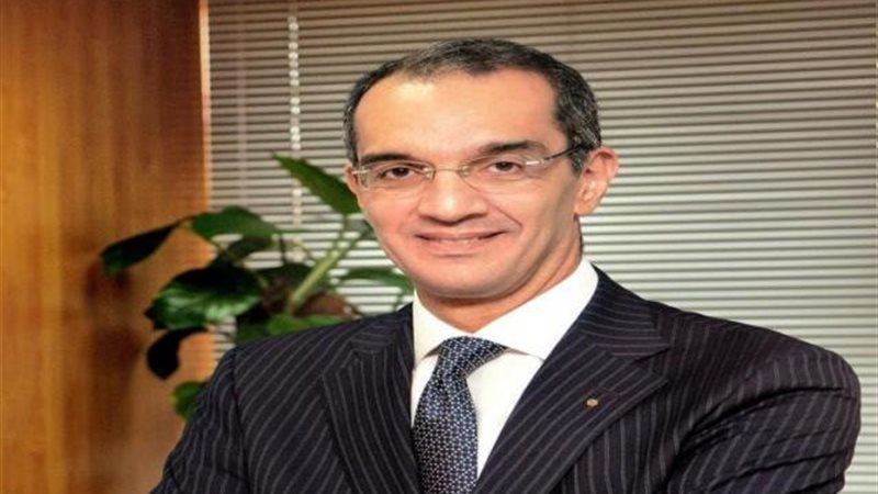 وزير الاتصالات
