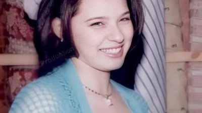 نورهان تنشر صورة من 19 عام وتعلق: عندي خدود