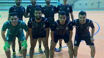 بالصور .. الجامعة المصرية الروسية تشارك فى بطولة الجامعات العربية لكرة القدم