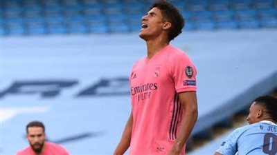 فاران يعتذر بعد هزيمة ريال مدريد أمام مانشستر سيتي وزملاؤه يدعمونه