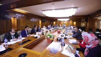 تفاصيل اجتماع مجلس شئون المعاهد العالية الخاصة برئاسة وزير التعليم العالي