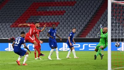 بايرن ميونخ يسحق تشيلسي برباعية ويتأهل لربع نهائي دوري الأبطال